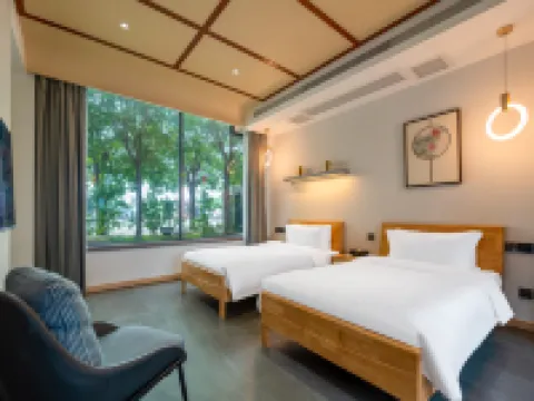 Fu Lai Hua Kai Homestay in Fu Cha Town Hotel di Jingyang