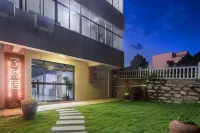 Lushan Liao Ran Ju (Lushan Scenic Area Donglin Great Buddha) Hotels near Lushan Taohuayuan Scenic Area