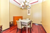 Luodian Jincheng Shangjia Hotel فنادق في لوى ديان