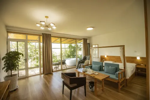 Banshan Xiaozhu Homestay - Hot Tub