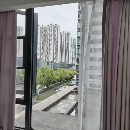 Yichang Dream Homestay Отели рядом с Аэропорт Ичан