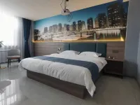 Danfeng Hotel