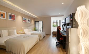 Ant Light Year E-sports Hotel