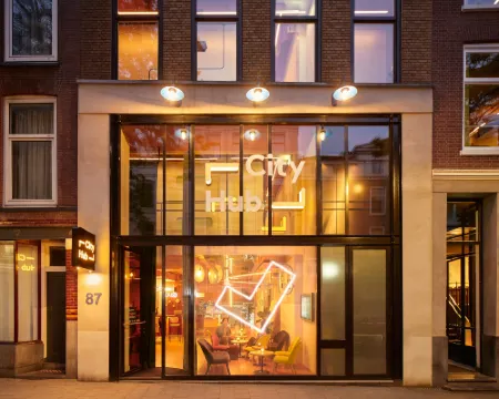 ซิตี้ฮับ รอตเตอร์ดัม โรงแรมในรอตเตอร์ดัม