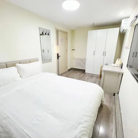 Jianxingda Guesthouse Отели рядом с достопримечательностью «Станция метро Xitucheng»