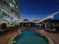 Lisha Roungnakhone Hotel Hotels near Green Discovery