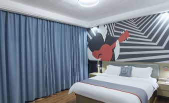 Junyi Chain Hotel (Suiping Xiangyang Avenue People's Hospital)