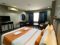 Baguio Burnham Suites Hotels near Igorot Garden
