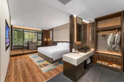 Liuzhou Kaijin Hotel (Wanxiang) Hotels near WuXing ShangYe BuXingJie