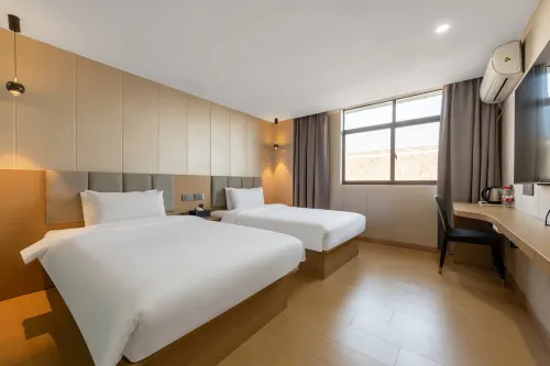 Xinghua Hangzhou Bay Hotel (Banqiao Former Residence) - 2-Star