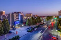 Grey Whale Smart Hotel (Boye Bus Station)