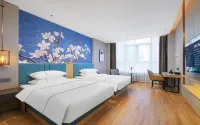 Magnotel Hotel (Gushi Xinhe Shijicheng) Hotels near Gushixian Xiaonanhai Guanyin Temple