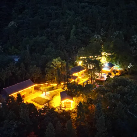 Wudangshan Shanli Hanshe Homestay (Wudangshan Scenic Area)