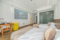 Cloud Grassland · Wilderness · In Dali · Food Story Bamboo Grove Mountain Luxury Villa - balcony