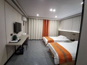 Taixing Changjiang Garden Hotel