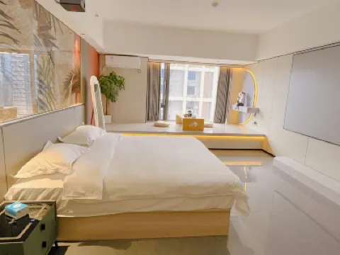 Jiyu Soul Light Luxury Boutique Stay (Taijiang Wanda) Hotels near The Minjiang River