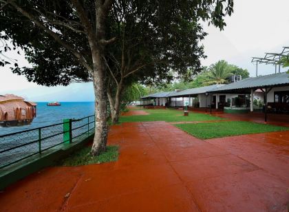 ILLIKKALAM Lakeside Cottages Kumarakom Kerala