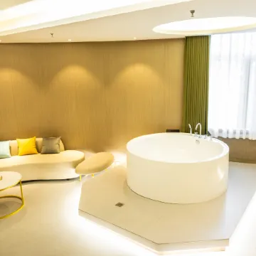 Golden Sunshine Business Hotel