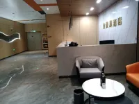 Qitai Jinmailang Hotel (First People's Hospital)