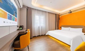 Roman Holiday Inn (Shantou Small Park)