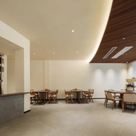 Floral Hotel · Bu Wan Hotel(Jiuhuashan Tourist Service Center Store)