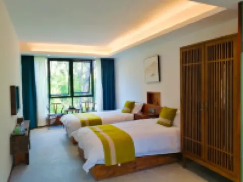 Fengyasong Holiday Hotel