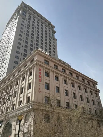 Muzan Hotel (Exhibition Hall Subway Station Bolton Plaza) Отели рядом с достопримечательностью «Department of Physical Education， Inner Mongolia Agricultural University»