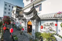 Yuerong Hot Spring Resort Hotel - romantici