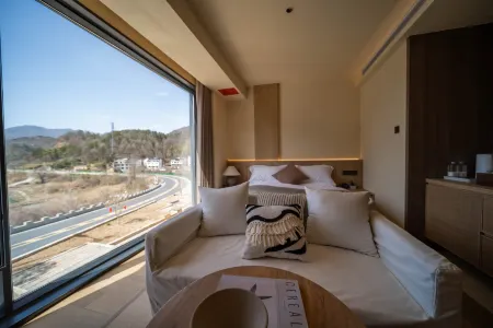 Tiantangzhai Qishan Yueyue Homestay Отели рядом с достопримечательностью «Baima Canyon»