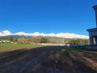 Sunan Helange Homestay - Bergblick