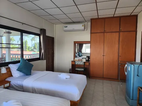 รูปภาพของบีช บ็อกซ์ แอ๊ท ปราณ รีสอร์ท