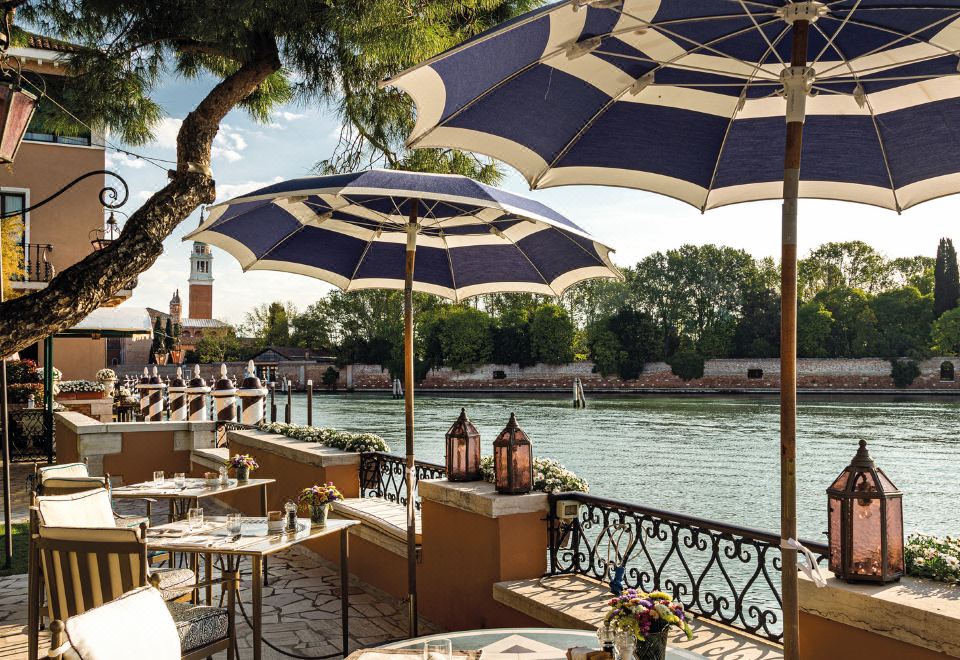 벨몬드 호텔 치프리아니