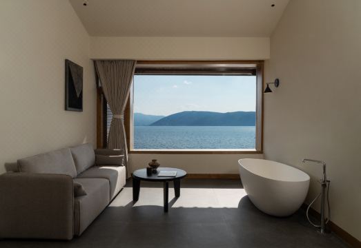 Dali S Bay Sea View Resort Hotel