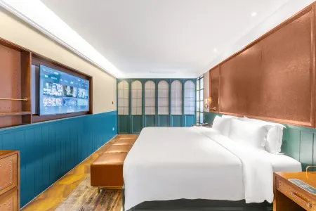 James Joyce ELITE Hotel (Zhuhai Jinwan Huafa Business Center)