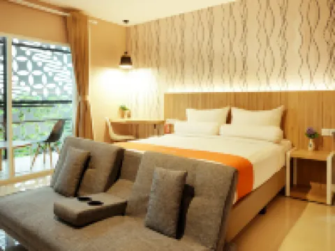 Front One Hotel Sragen Hotel di Sragen