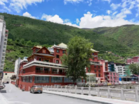 Jiarong Grand Hotel Hotels in Barkam