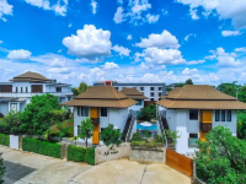 Na Napa Wellness Spa & Resort Hotels in San Sai