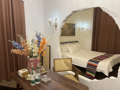 Manju Homestay