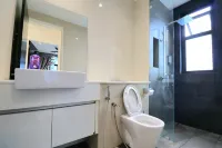 Setia Sky88 Minimalist Design Double Room