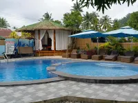 Hotel Oasis Port Barton - Beach