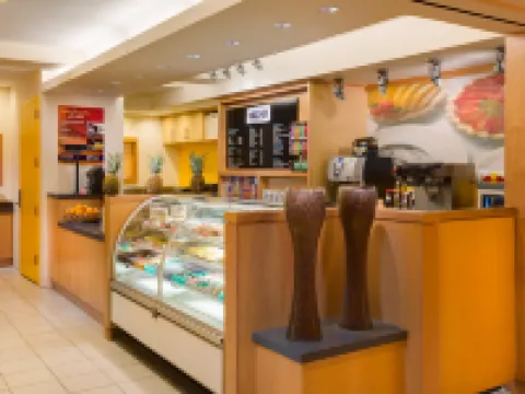 Hilton Waikiki Beach Resort & Spa Hotels in Honolulu