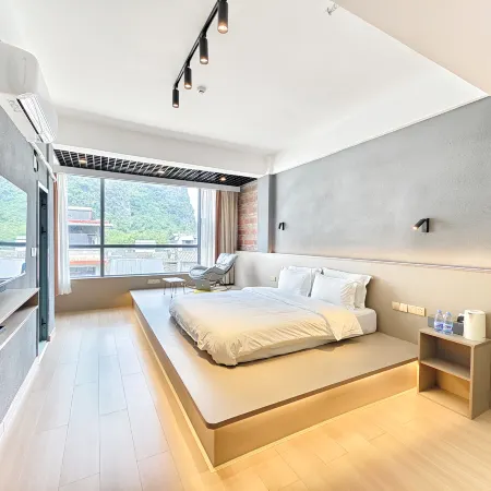 Huashouju B&B