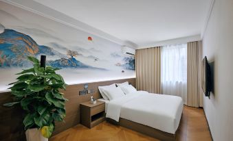 Nanxuan Hotel (Longmen High speed Railway Station Branch)