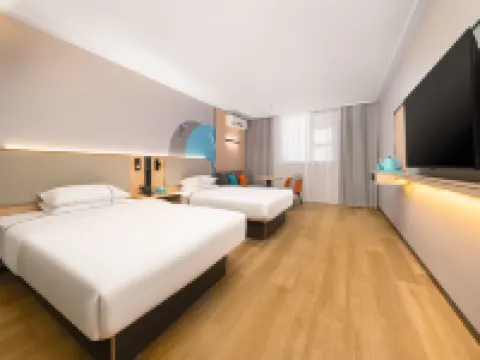 City Comfort Inn Hotel (Luzhai Pedestrian Street) Hotels in Luzhai
