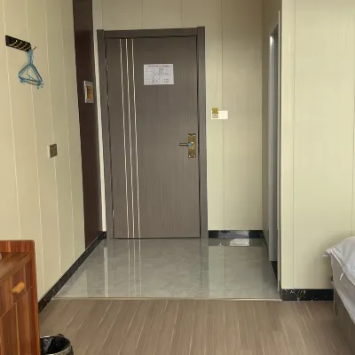 The Farmyard B&B Hotels near Liangnong Ancient Town
