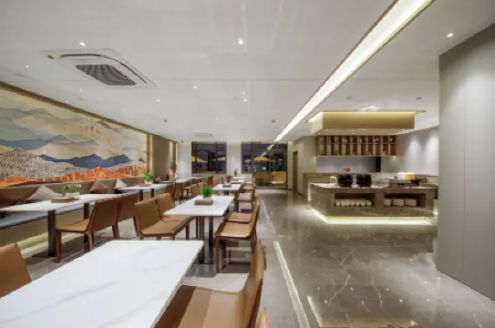 PuJiang HaoHui international hotel