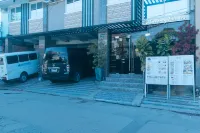 RedDoorz Plus @ Seventy Five Inn Near Manila Airport パラニャケのホテル