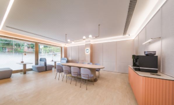 HanTing Hotel (Sanya Phoenix Airport Huihui Road)