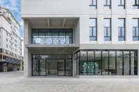 Country Inn & Suites by Radisson（Guigang Pingnan Donghu Commercial Pedestrian Street Store） - Parkplatz
