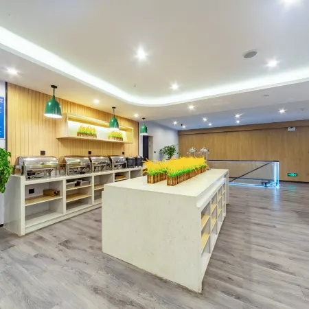 Feronia Hotel (Dao County Binhe Road)